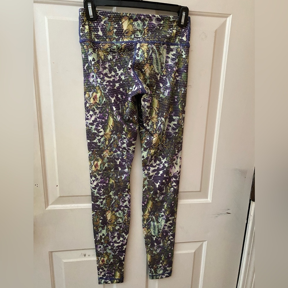 Lululemon Wunder Under Legging- Floral Print- Size 4
